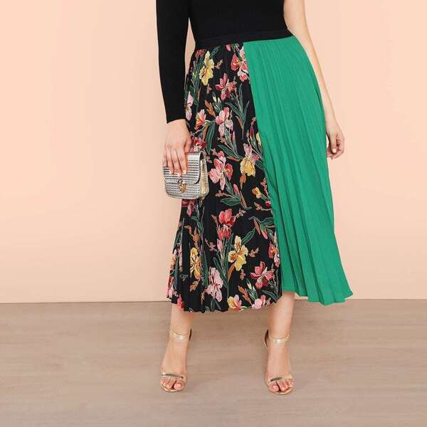 

Plus Cut and Sew Pleated Skirt, Multicolor