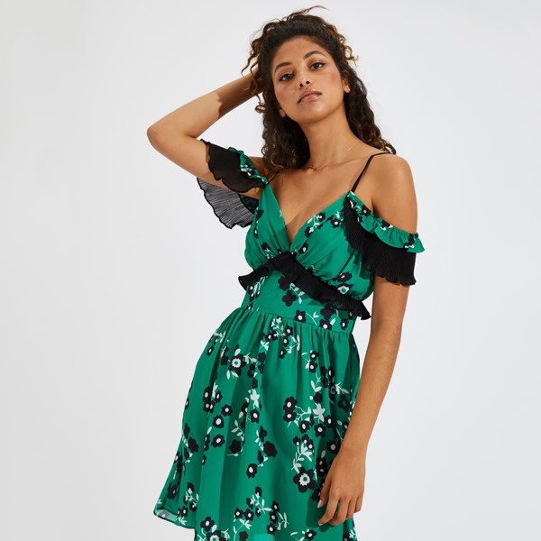 

Cold Shoulder Pleated Ruffle Trim Floral Dress