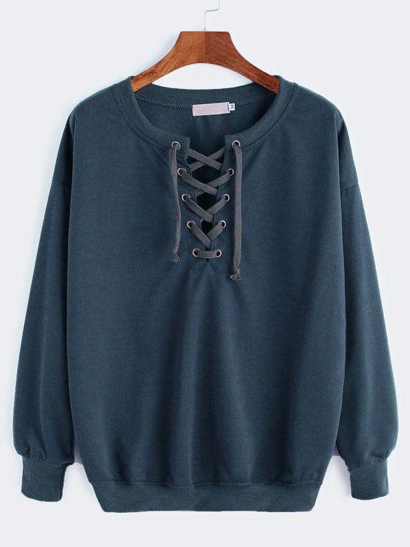 

Простая спортивеая футболка и с лентами, null