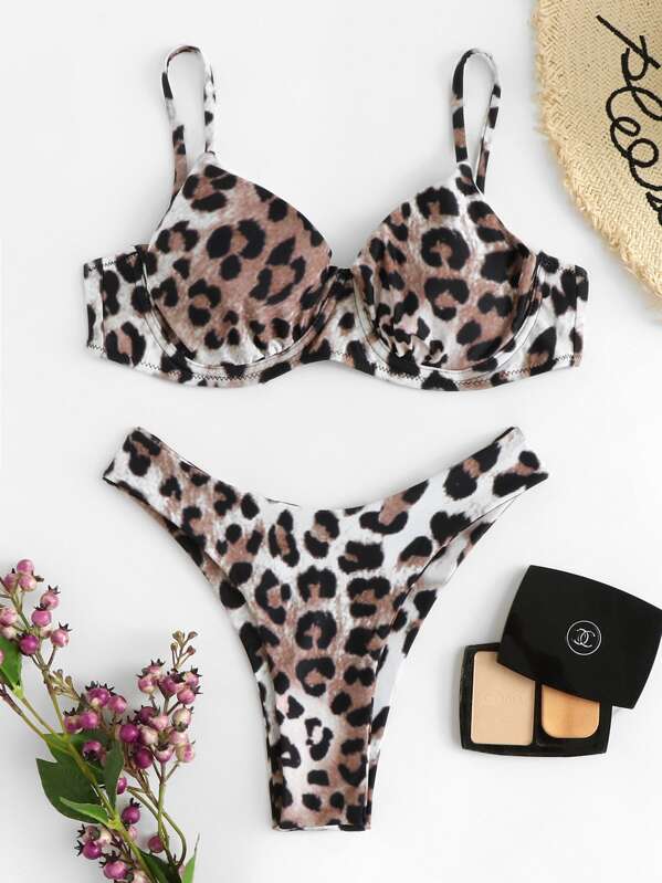 

Underwired Top With High-cut Leopard Bikini Set, Multicolor