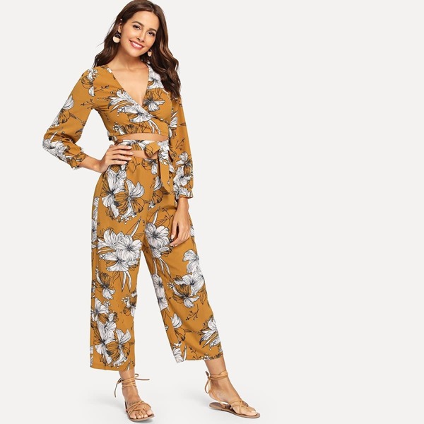 

Floral Print Knot Front Top With Pants, Multicolor