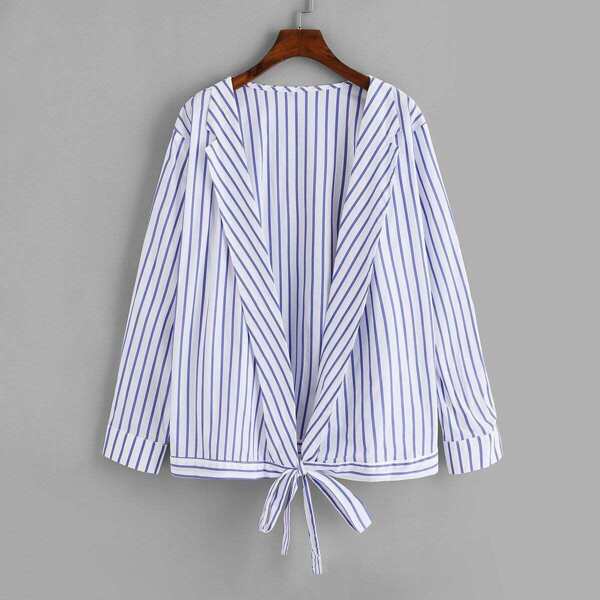 

Plus Knot Hem Striped Blouse