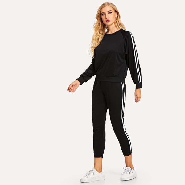 

Contrast Stripe Top & Pants