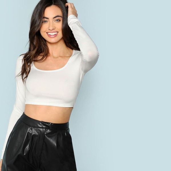 

Slim Fitted Solid Crop Tee