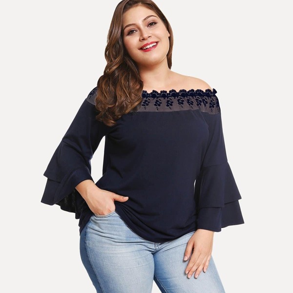 

Plus Off Shoulder Contrast Lace Blouse, Navy