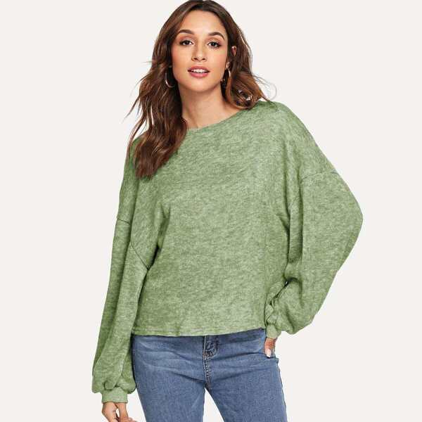 

Dropped Shoulder Solid Sweater