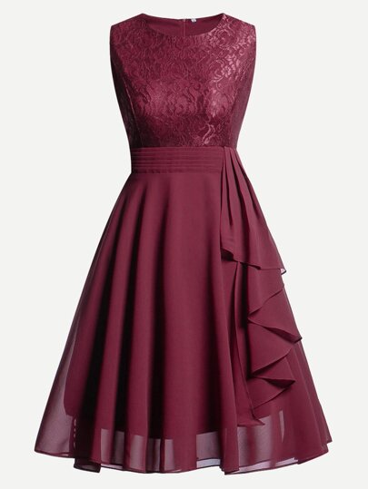 Vestido ribete fruncido con encaje en contraste