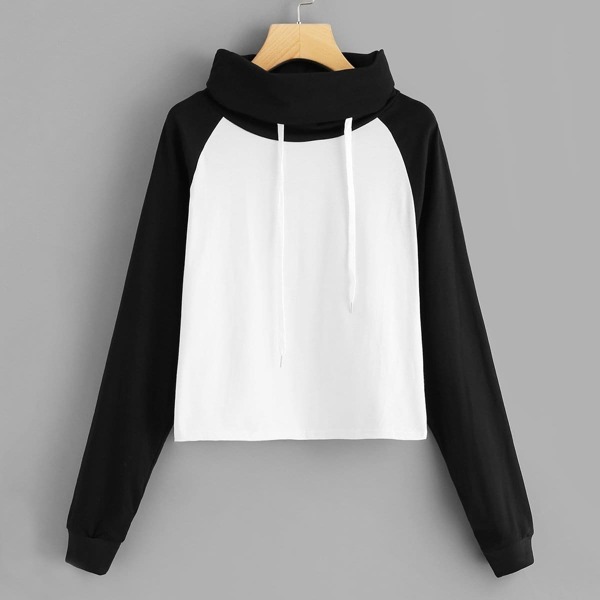 

Contrast Raglan Sleeve Hoodie, Black and white