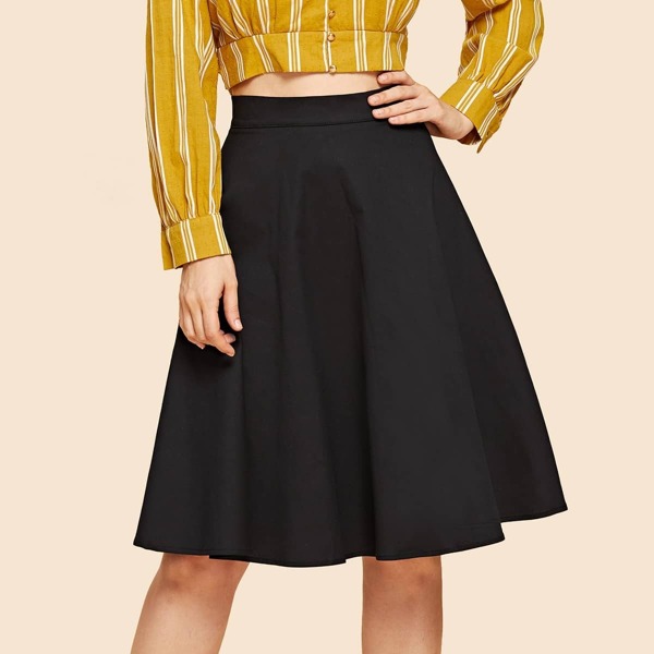 

Solid Flare Skirt, Black