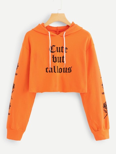Sudadera con capucha corta con texto impreso