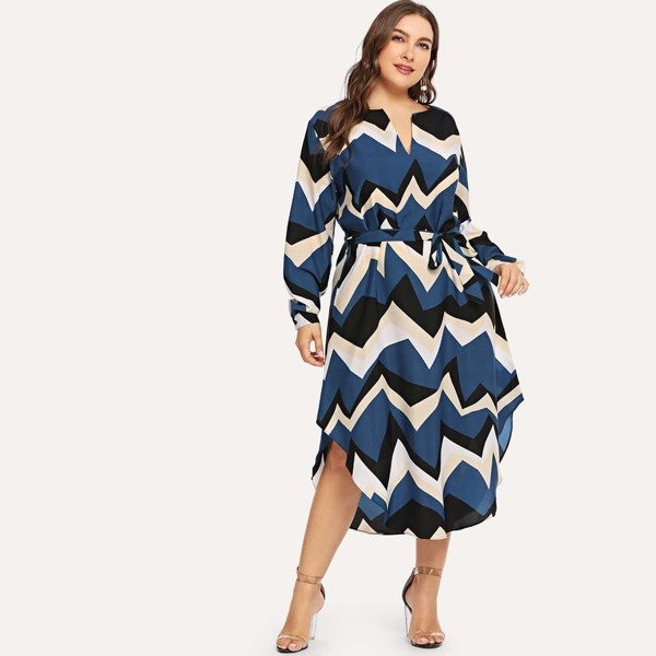 

Plus V-Cut Neck Chevron Print Dress, Multicolor