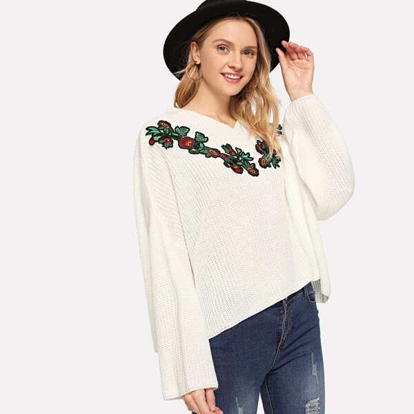 

Botanical Applique Oversized Jumper, White
