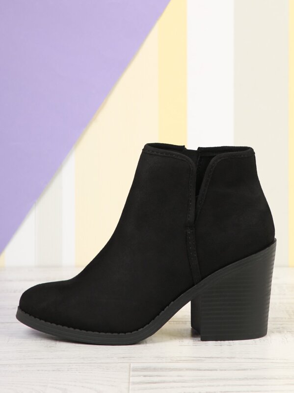 

Round Toe Split Shaft Stacked Heel Ankle Boots, Black