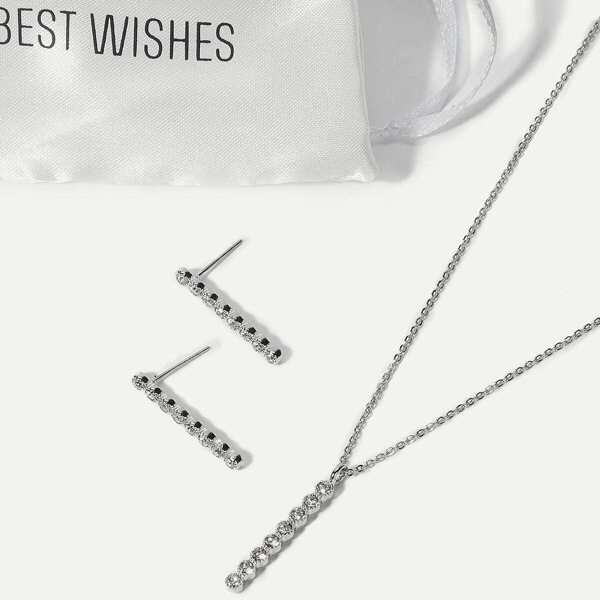 

Rhinestone Bar Necklace & Stud Earrings