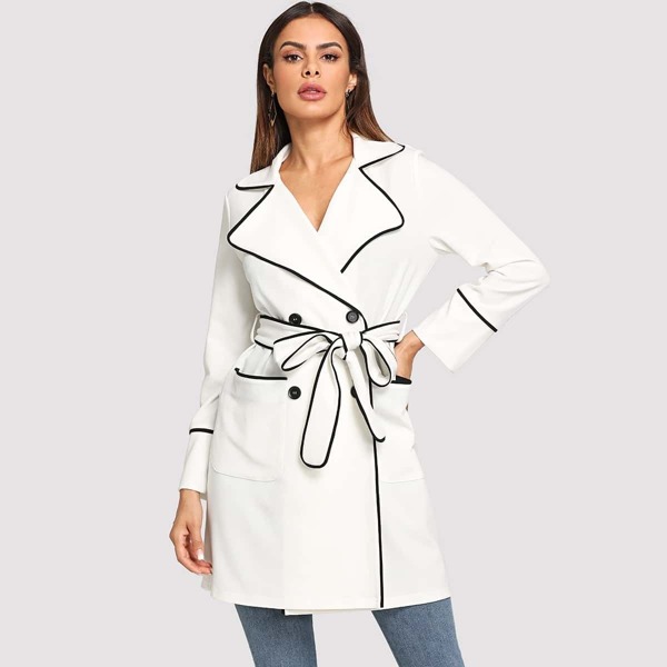 

Contrast Binding Pocket Front Trench Coat