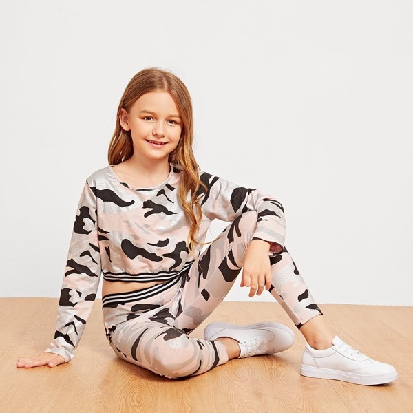 

Girls Camo Print Striped Top & Pants Set