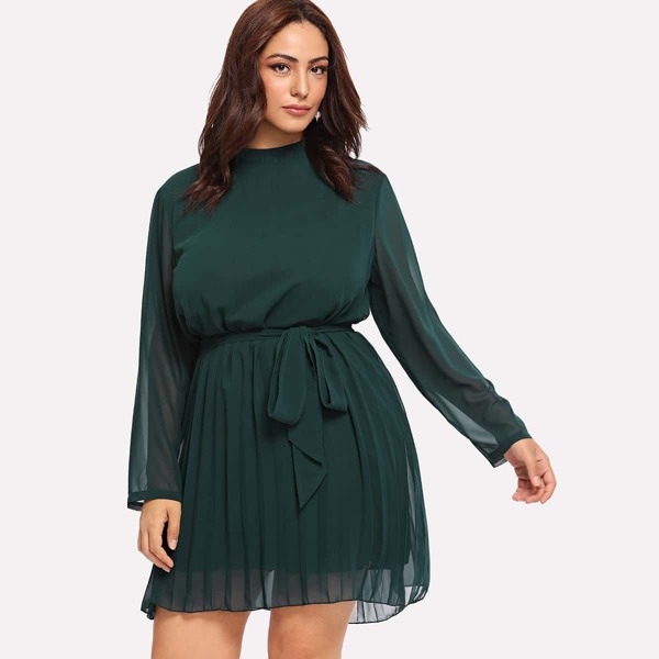 

Plus Self Tie Waist Solid Dress, Green
