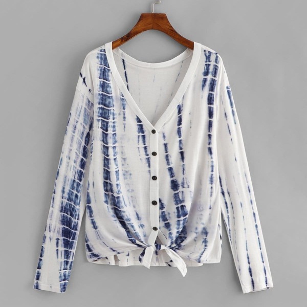 

Tie Dye Single Breasted Knot Hem Tee