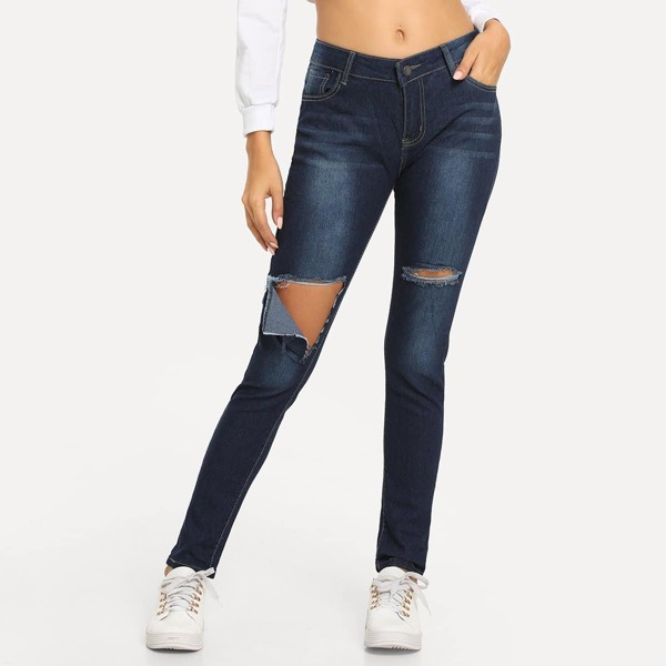 

Slit Front Stitch Trim Jeans