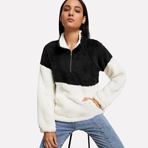 

Drop Shoulder Quarter Zip Teddy Sweatshirt, Black and white