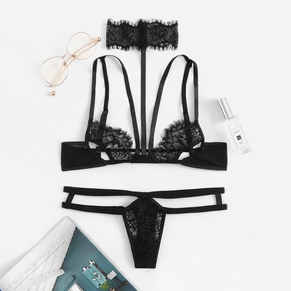 

Harness Eyelash Lace Lingerie Set With Choker