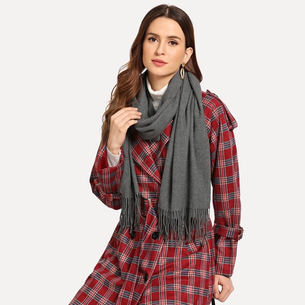 

Fringe Hem Scarf