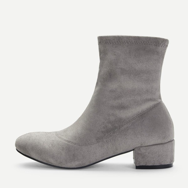 

Plain Block Heeled Boots