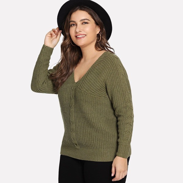 

Plus V-Neck Solid Jumper