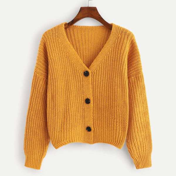 

Single Breasted Solid Sweater