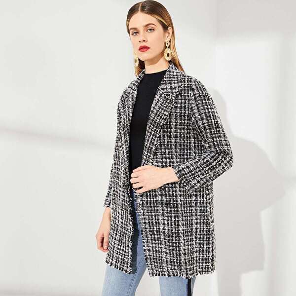 

Button Detail Tweed Notched Neck Blazer