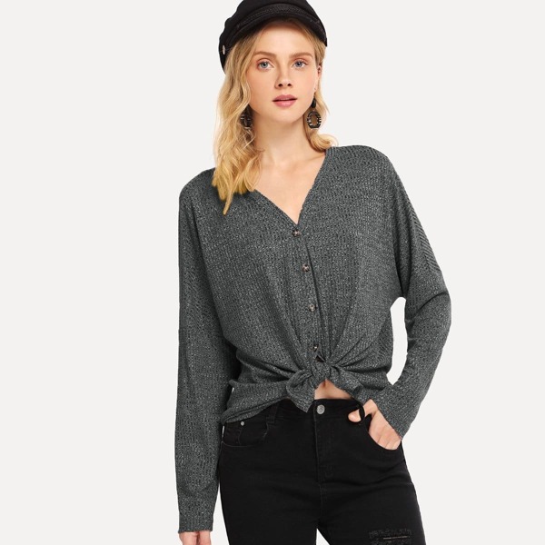 

Single Breasted V Neck Tee