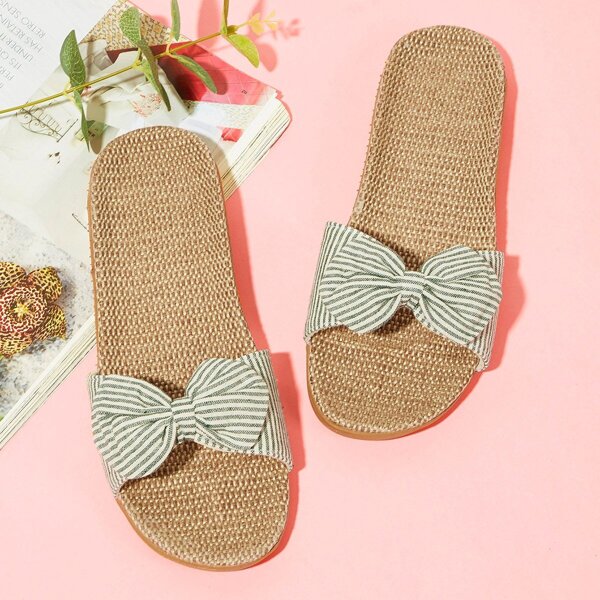 

Striped Bow Flat Sliders