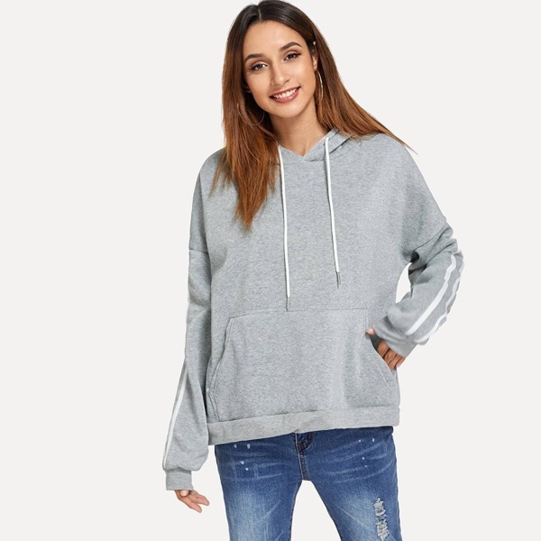 

Drop Shoulder Hooded Sweatshirt