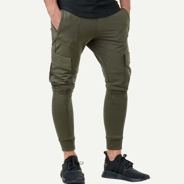 

Men Pocket Detail Solid Joggers