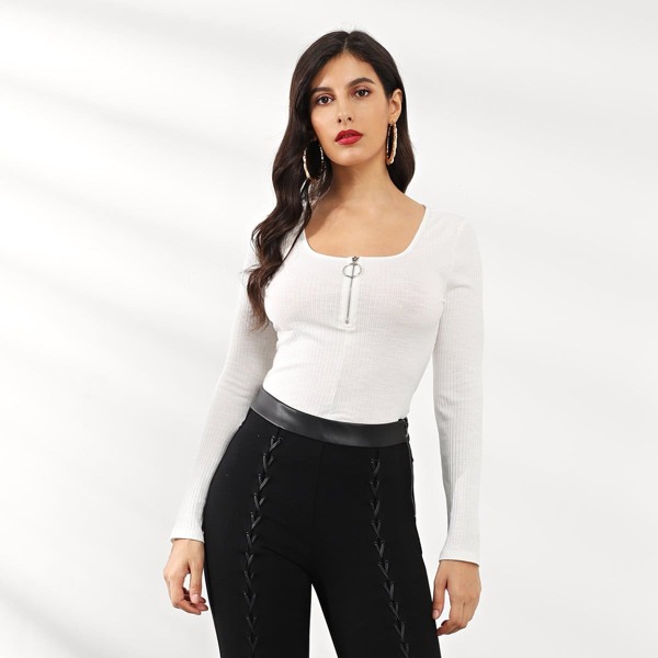 

Zip Scoop Neck Ribbed Fitted T-shirt