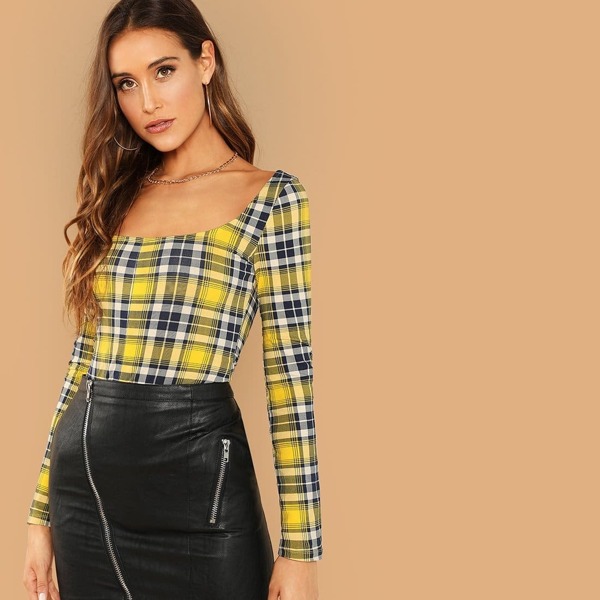 

Scoop Neck Plaid Tee