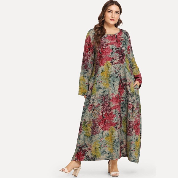 

Plus Graphic Print Hidden Pocket Dress