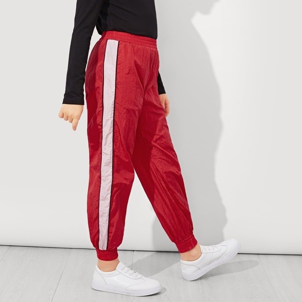 

Girls Tape Side Tapered Pants Set