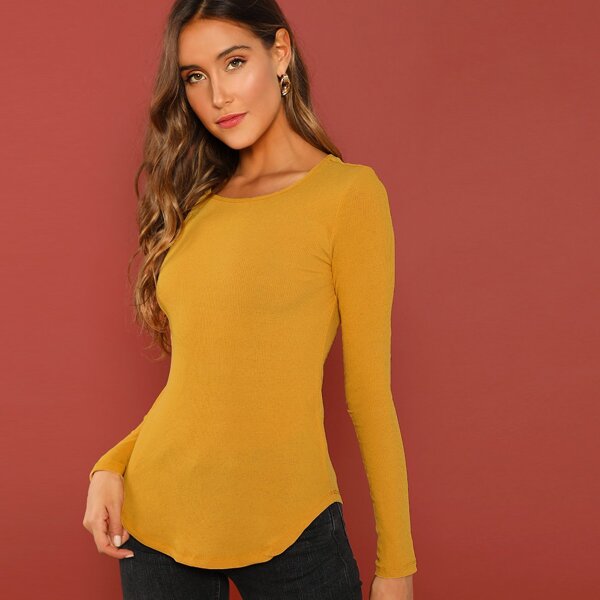 

Curved Hem Rib Knit Top