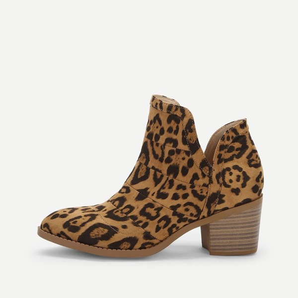 

V-cut Leopard Pattern Western Ankle Boots
