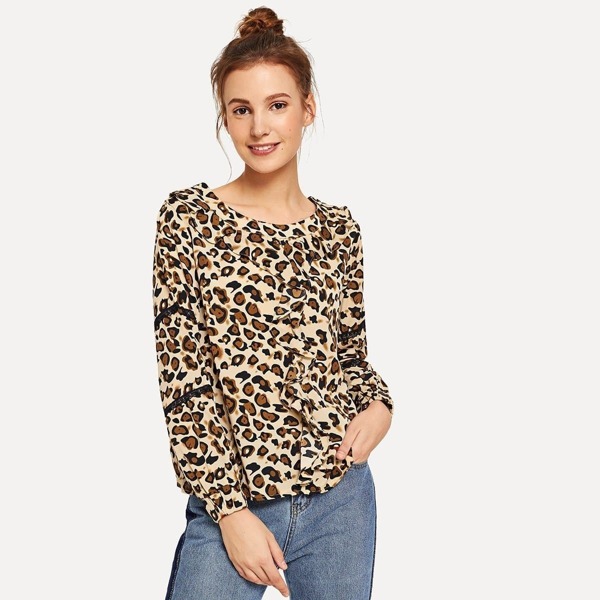 

Ruffle Detail Leopard Print Top