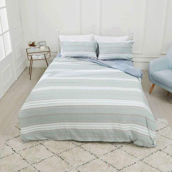 

Striped Print Sheet Set, Multicolor