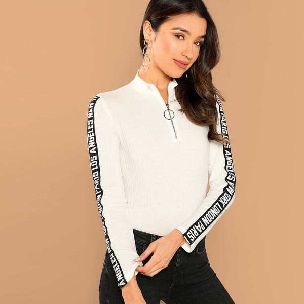 

O-ring Half Zip Letter Tape Rib Knit Tee