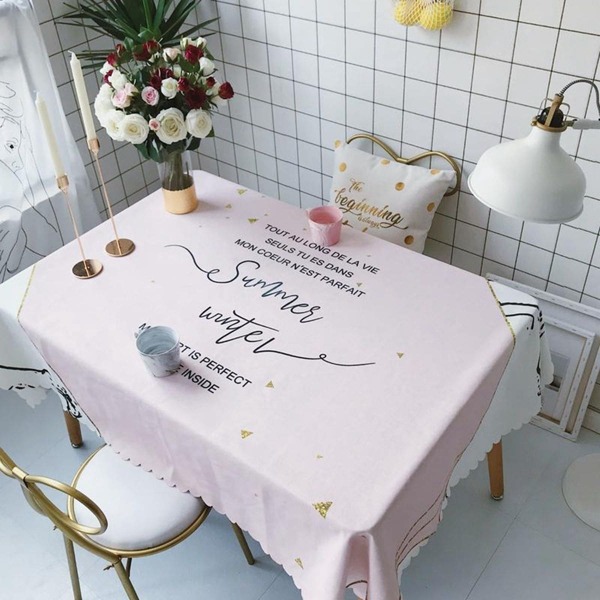 

Metallic Triangle & Slogan Pattern Tablecloth, Multicolor