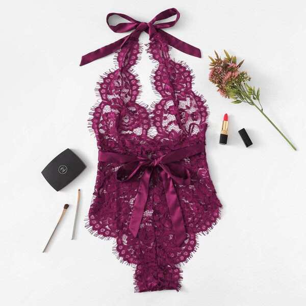 

Scalloped Trim Eyelash Lace Teddy Bodysuit