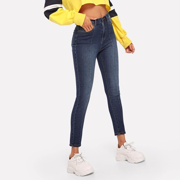 

Skinny Crop Jeans