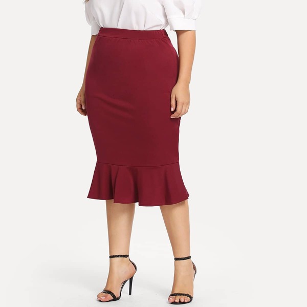 

Plus Solid Mermaid Hem Skirt