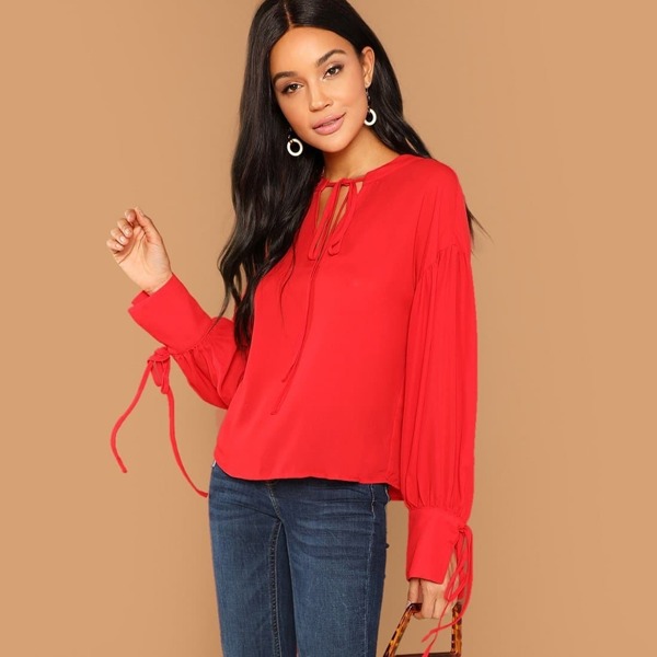 

Drop Shoulder Knot Neck Blouse