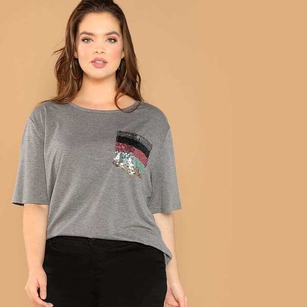 

Plus Sequin Pocket Patched Tee