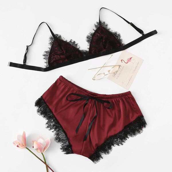 

Contrast Lace Lingerie Set